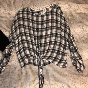 cute barely worn shirt